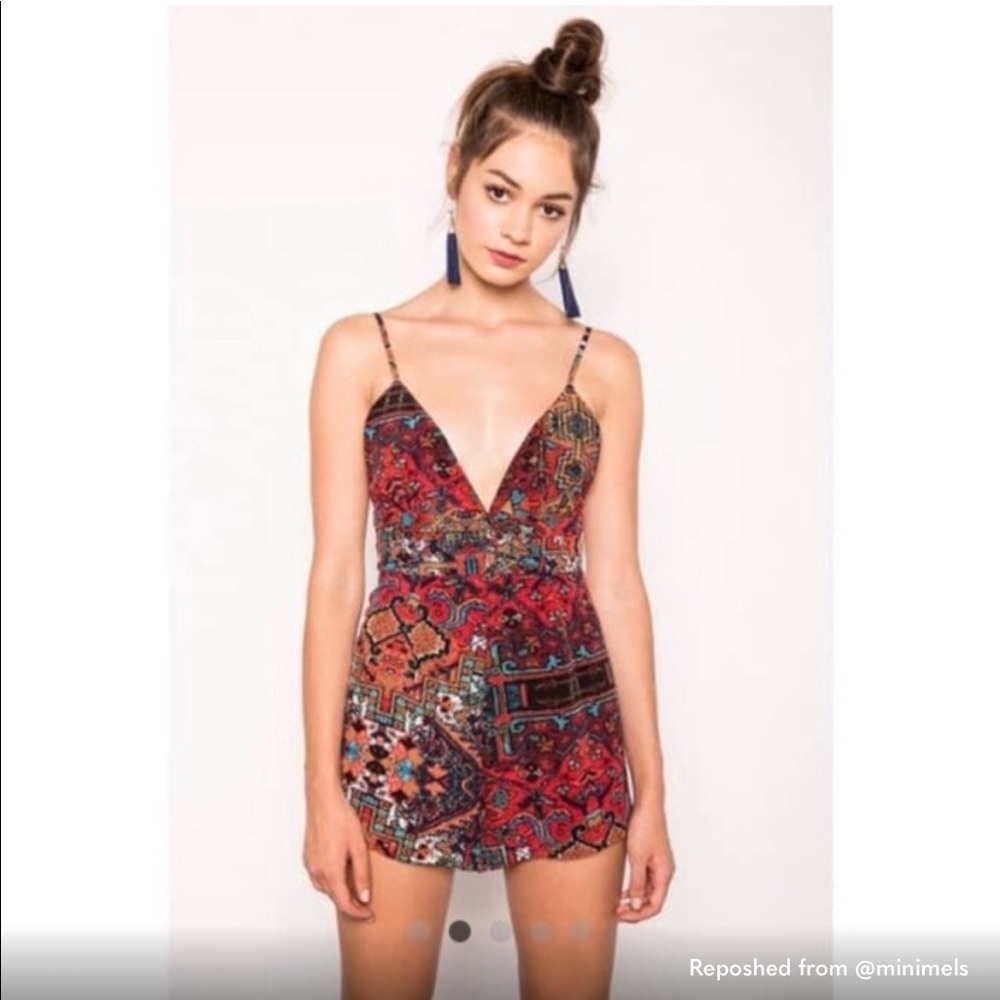 Stone Cold Fox Swoon Romper, Size 2